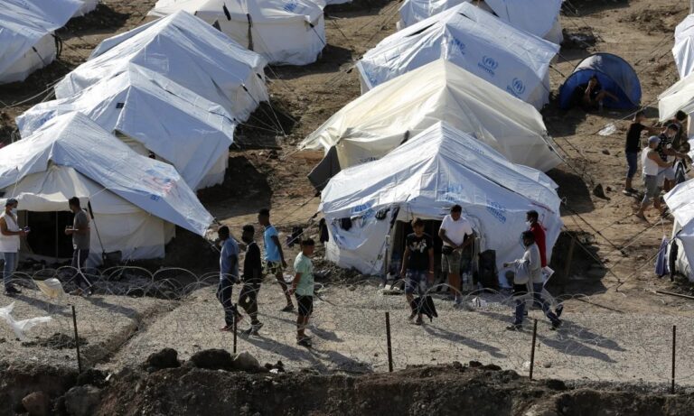 Καρά Τεπέ: Για βασανισμό, επικίνδυνες βλάβες και ρατσιστικό έγκλημα οι ένστολοι που χτύπησαν πρόσφυγες