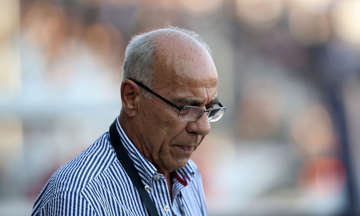 Κούδας: «Πρώτη φορά βλέπω διαιτησία σαν του Νάιχαους – Από πού έμαθε ο Καραπαπάς πρώτος για Σιαμπάνη;»