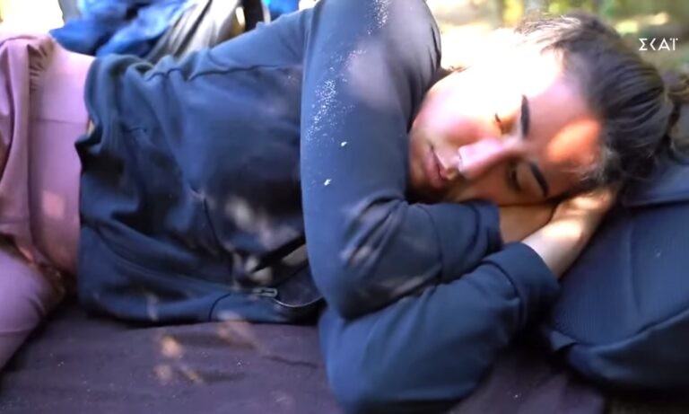 Survivor – Αντιδράσεις από τους Μαχητές: «Η Κρεμλίδου όλη τη μέρα κάθεται» (vid)