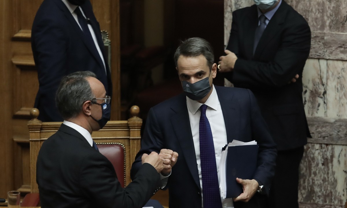 Βουλή: Υπερψηφίστηκε με 158 «ναι» ο προϋπολογισμός του 2021