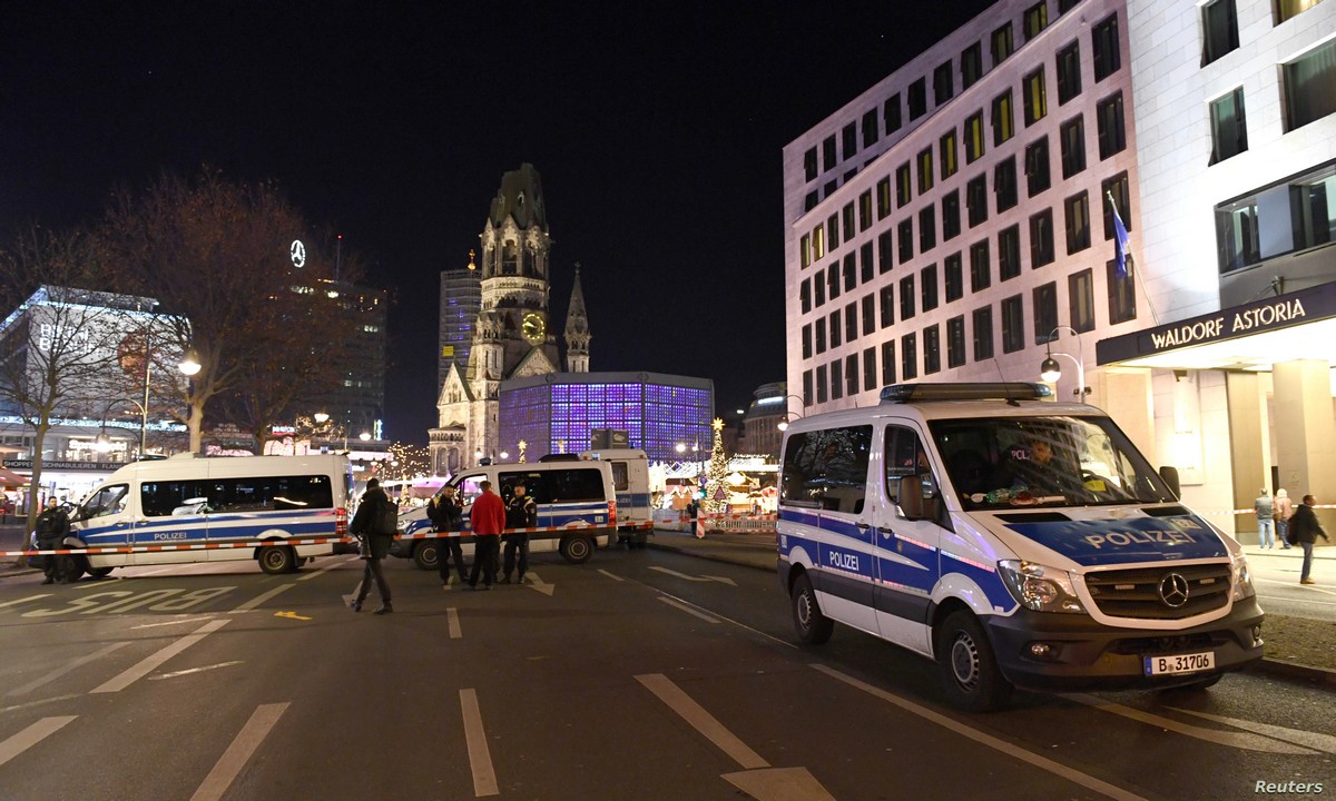 Βερολίνο: Στους δρόμους 3.000 αστυνομικοί για την παραμονή της Πρωτοχρονιάς