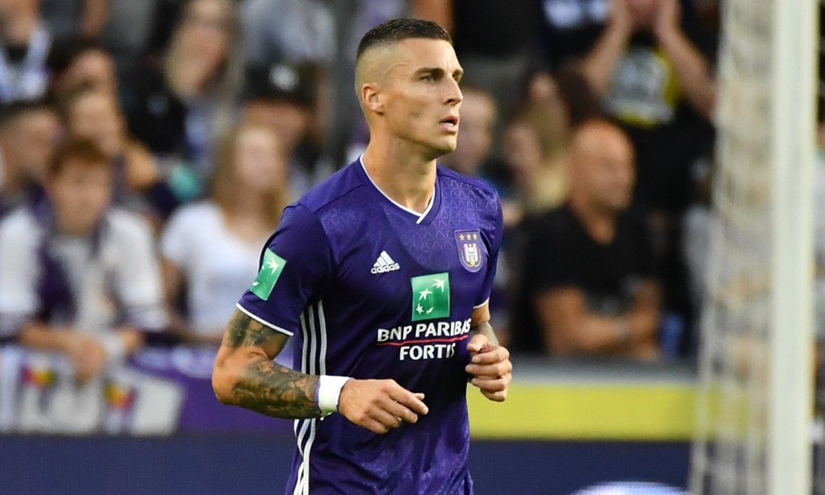 «Δεν θα ζητήσει πολλά η Άντερλεχτ για Βράνιες»