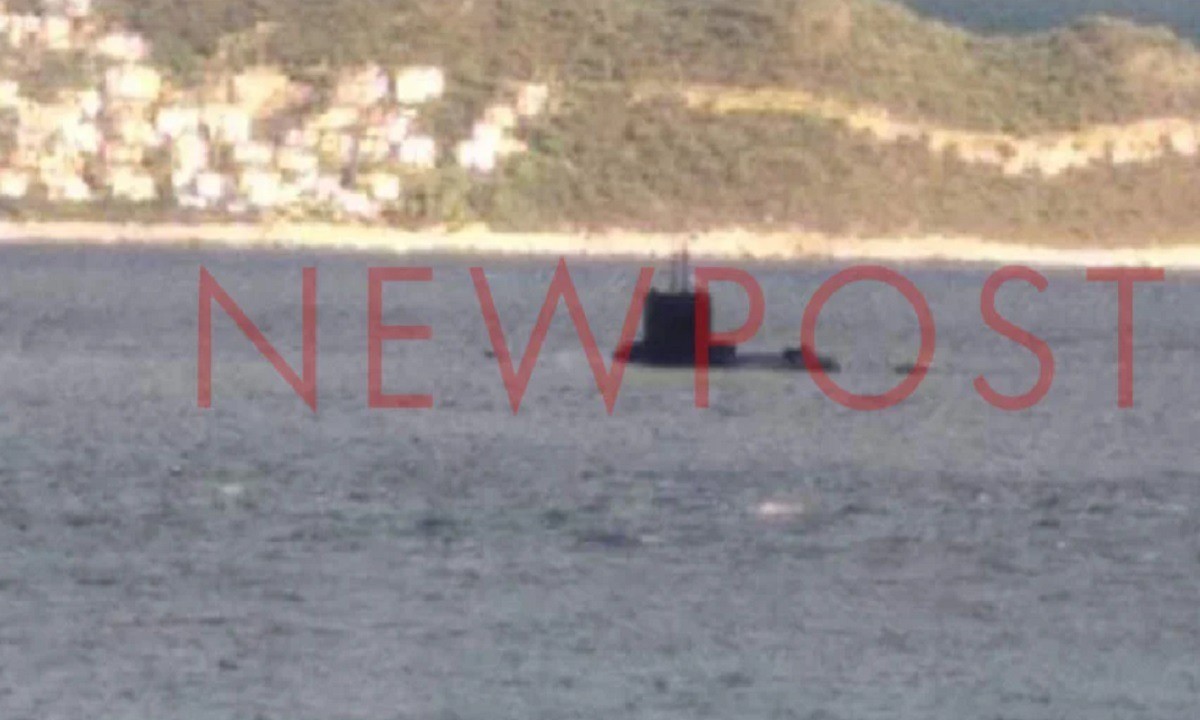 Ελληνικά υποβρύχια: Οι Τούρκοι όπλισαν με τορπίλες τα νέα τους αεροσκάφη ναυτικής περιπολίας P-72 ώστε να δείξουν πως μπορούν να τα βυθίσουν.