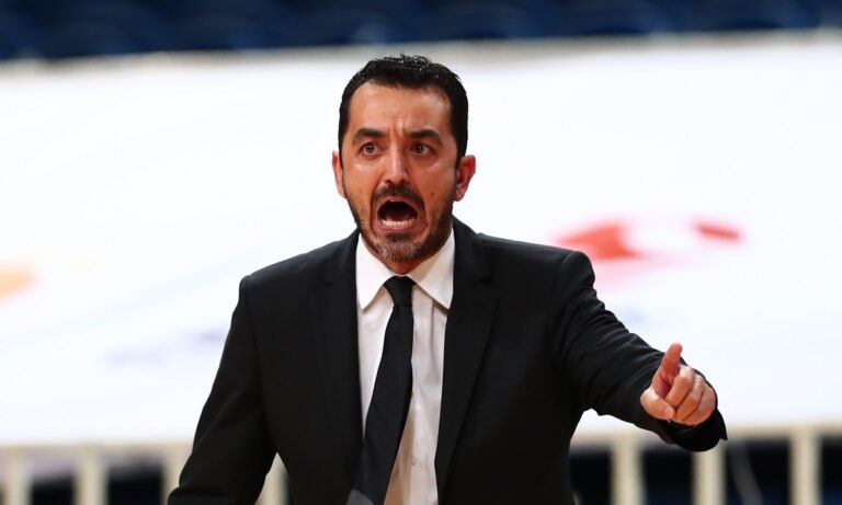 Βόβορας: «Να είμαστε τελείως διαφορετικοί» (Vid)