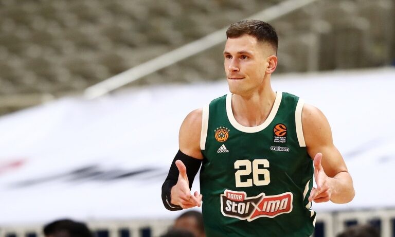 Νέντοβιτς: Δώστε του τη μπάλα στο τέλος (Vid)