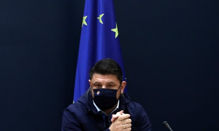 Χαρδαλιάς: «Γιορτές με περιορισμούς, αλλά με αυτούς που αγαπάμε»