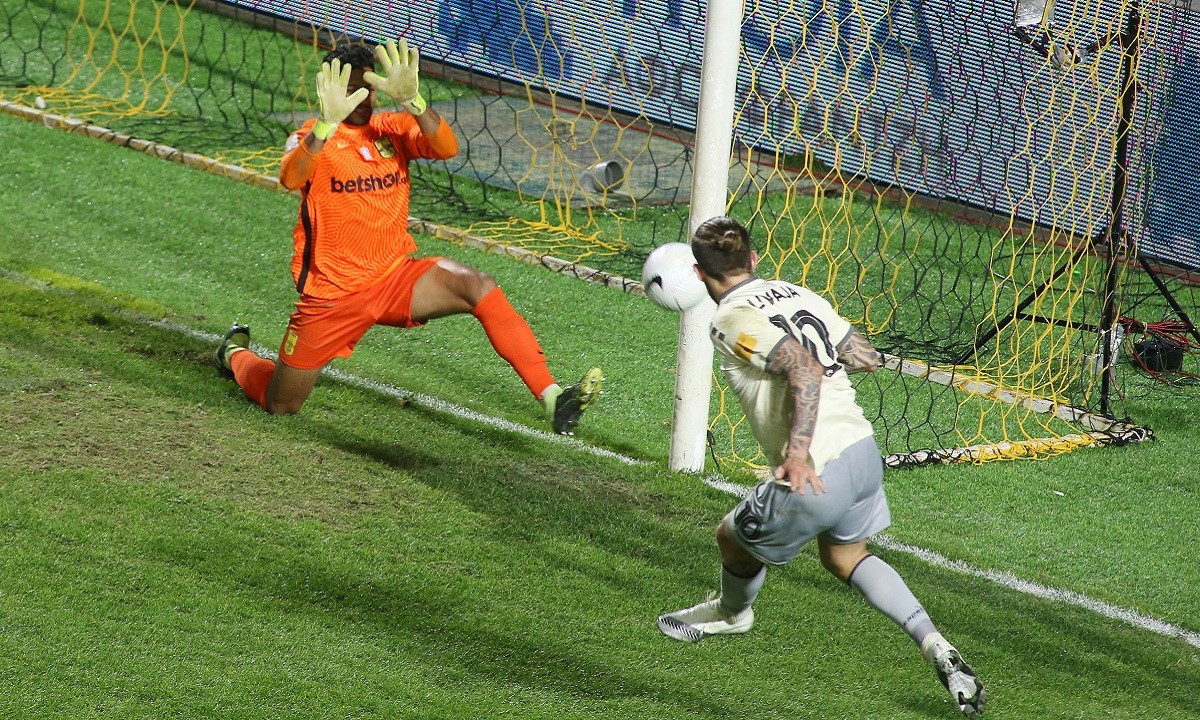 Άρης-ΑΕΚ: Το γκολ του Λιβάγια που ακυρώθηκε (vid)