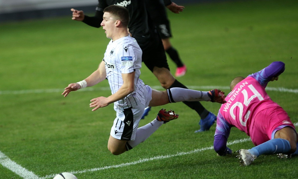 Βάτερμαν: «Δεν περίμενα την κόκκινη, πίστευα ήταν κίτρινη»