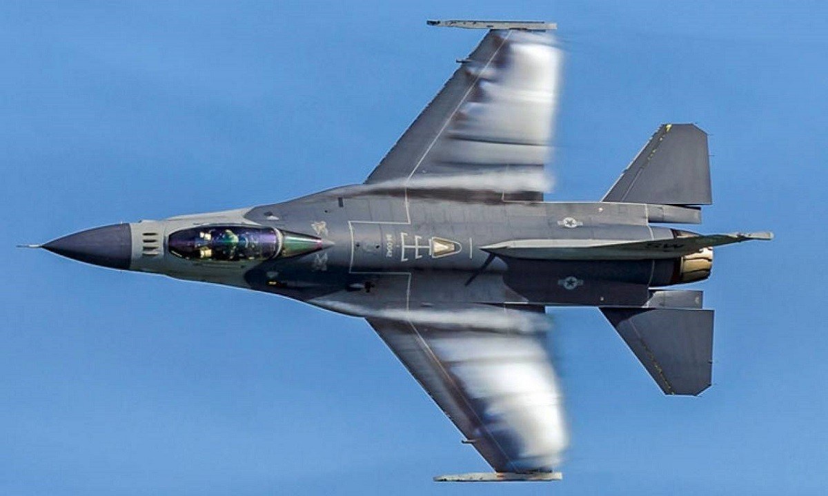 Ελληνοτουρκικά: Σήμερα η πρώτη πτήση του ελληνικού F-16 Viper