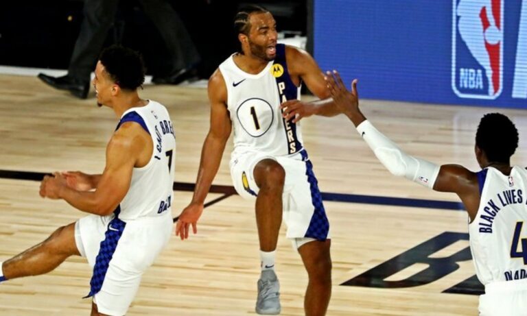 Πέισερς: Κάταγμα κόπωσης ο Ουόρεν – Χάνει πολλά ματς