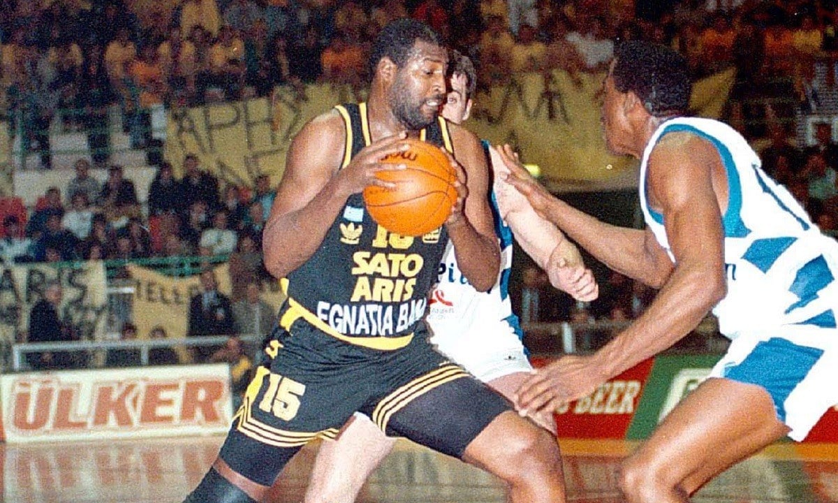 Ρόι Τάρπλεϊ: «Φεύγει» από τη ζωή στις 9 Ιανουαρίου 2015 ο σπουδαίος μπασκετμπολίστας