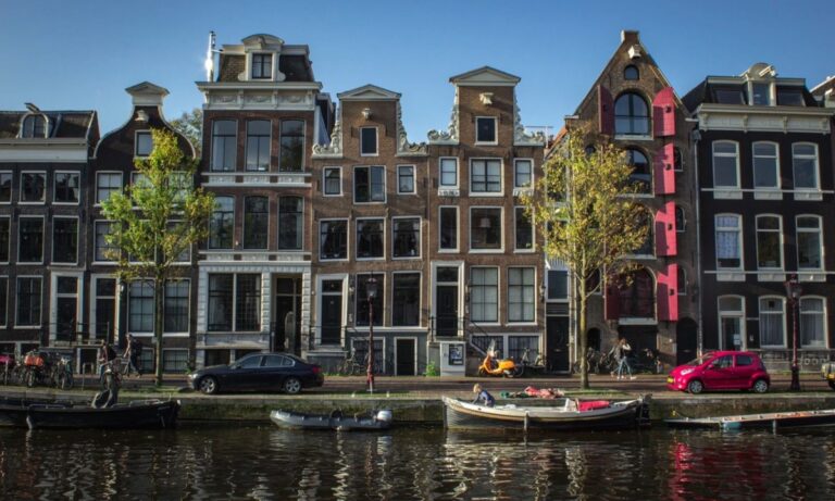 Άμστερνταμ: Τέλος εποχής – Πρόταση απαγόρευσης των coffee shops