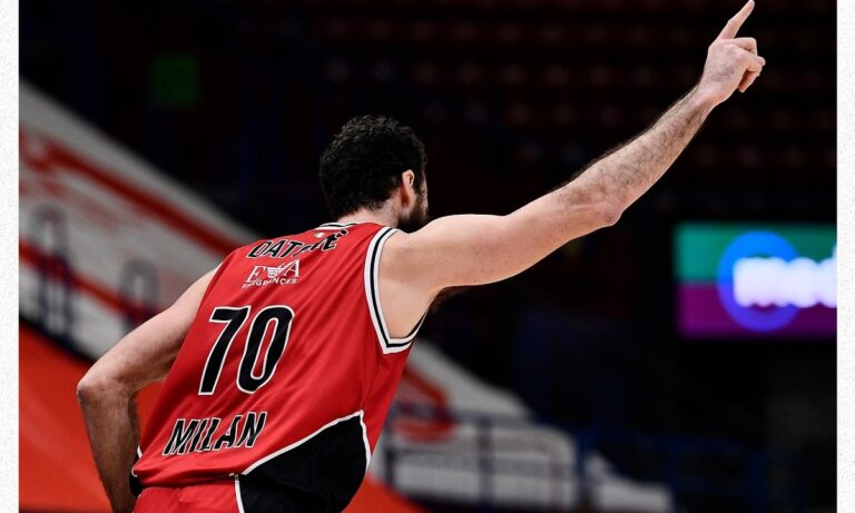 Αρμάνι- Βαλένθια 95-80: Με ρεκόρ καριέρας του Ντατόμε