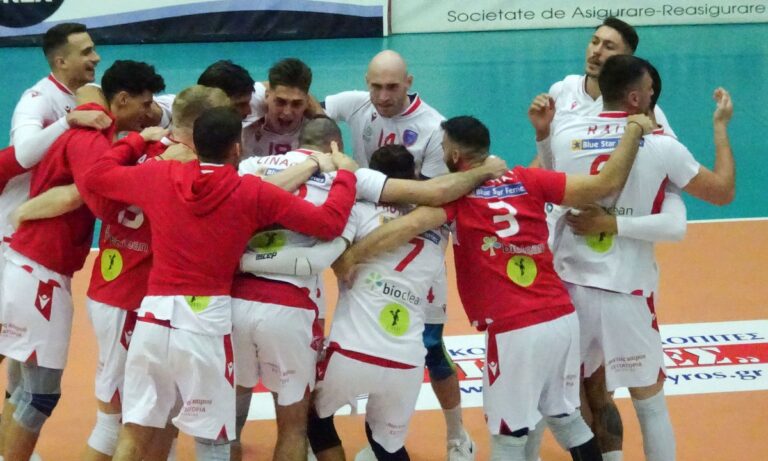 Φοίνικας – Ολυμπιακός 3-2: Ματσάρα! Του έσπασε το σερί! (vid)