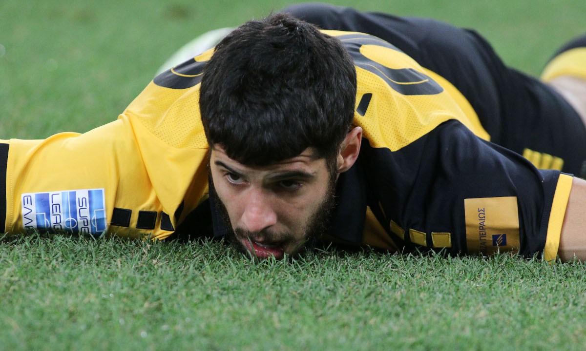 insua-aek.jpg