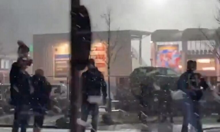 «Μεθυσμένη» πολιτεία το Κίελο: Γιόρτασαν στον χιονιά τον αποκλεισμό της Μπάγερν (vid)