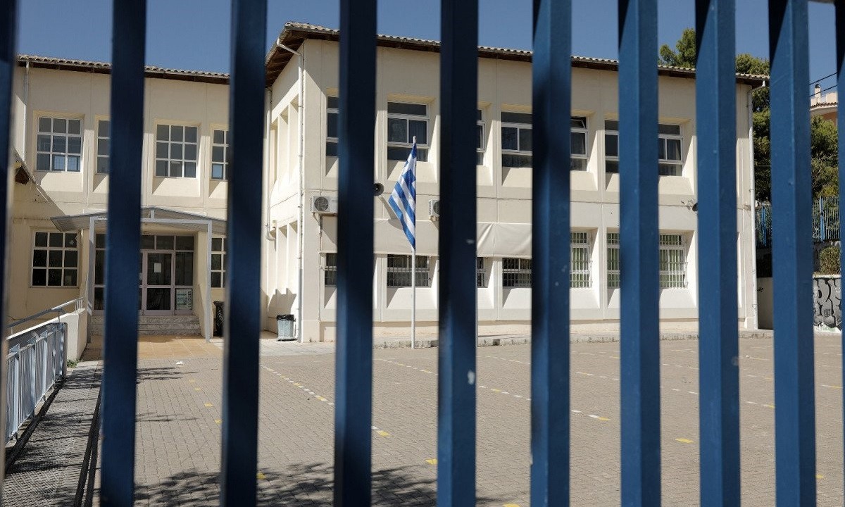 Κλειστά Σχολεία: «Λουκέτο» σε όλες τις βαθμίδες για δύο εβδομάδες