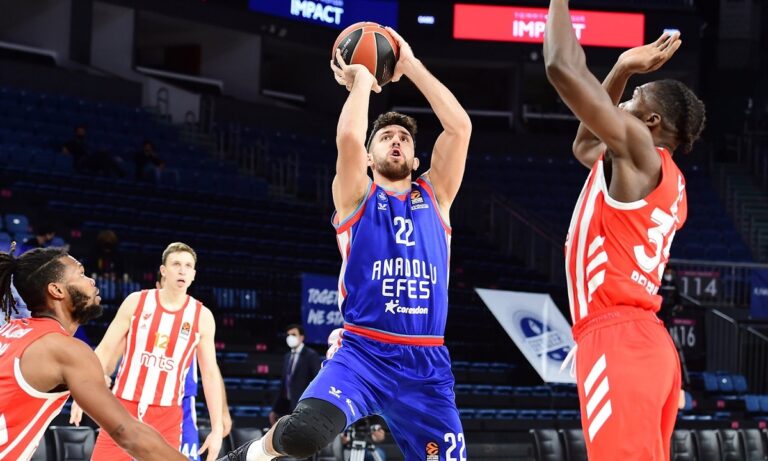 Εφές- Ερυθρός Αστέρας 86-72: Δια χειρός Λάρκιν και Μίτσιτς