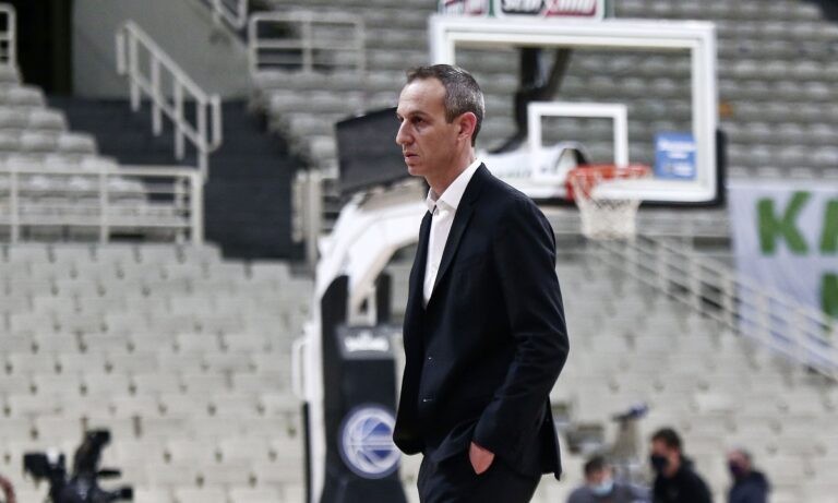 Κάτας: «Κάνουμε τα ίδια λάθη, δε θα μας επηρεάσει ενόψει Ολυμπιακού»