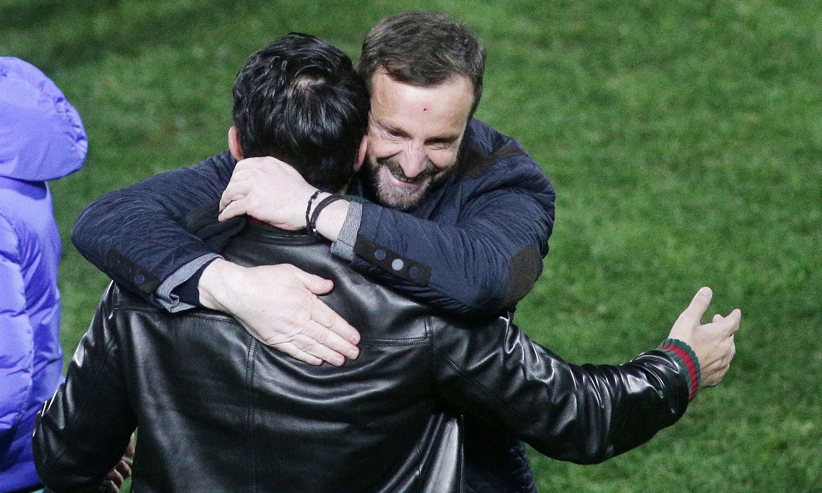 Άρης: Υποτίθεται ζούμε εποχές... εξυγίανσης και το ποδόσφαιρο θα έπρεπε περισσότερο να μοιάζει με «παιδικό σταθμό», παρά με «Αμέρικαν μπαρ» δεκαετίας '30 στο Σικάγο. Τι όχι;