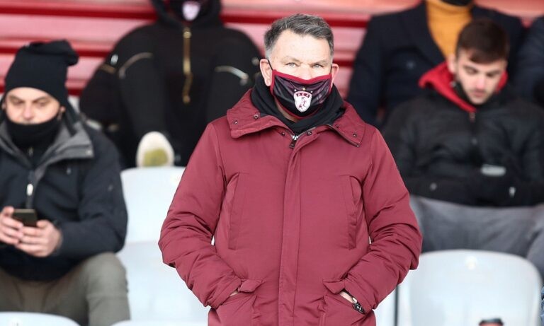 Κούγιας για Εθνική Ελπίδων: «Ο Γιάννης ο Γκούμας, πόσα χαρτάκια πρέπει να παίρνει;»