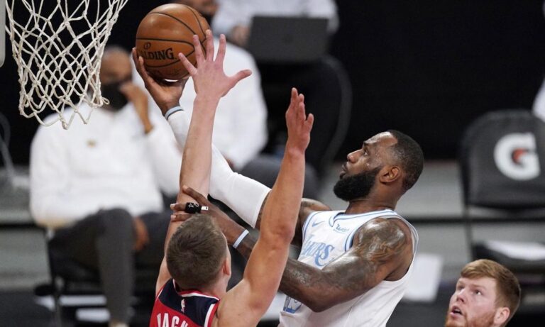 ΛεΜπρόν: «Είμαι εδώ για την ομάδα – Δεν νιώθω κουρασμένος»