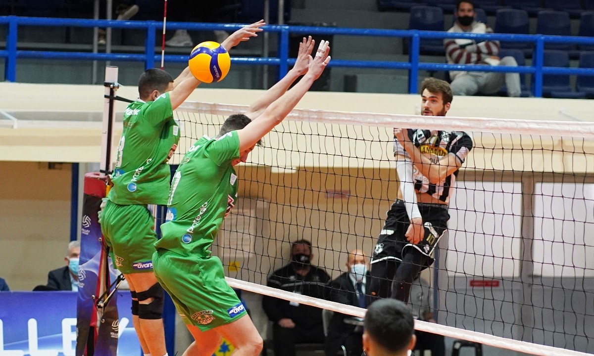 Volley League: Νίκες για τα φαβορί και μία αναβολή – Αποτελέσματα & Βαθμολογία