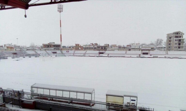Στον… αέρα το Λάρισα-ΑΕΚ!