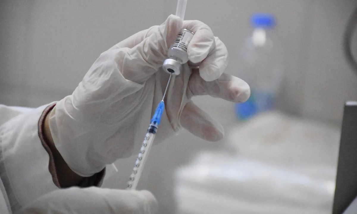 Ουγγαρία: Η πρώτη χώρα της Ε.Ε. που παρέλαβε το κινεζικό εμβόλιο