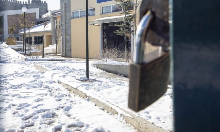 «Μήδεια»: Κλειστά τα σχολεία στη Θεσσαλονίκη λόγω του χιονιά