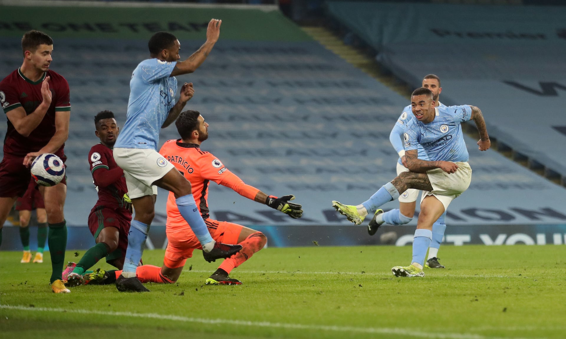 Μάντσεστερ Σίτι – Γουλβς 4-1: Αγχώθηκε από το πουθενά και… ξέσπασε