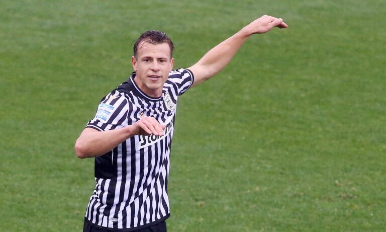 Μαραγκιοζίδης: «Ο Σβαμπ θέλει να ανανεώσει στον ΠΑΟΚ, πιστεύει πως έκανε το σωστό βήμα»