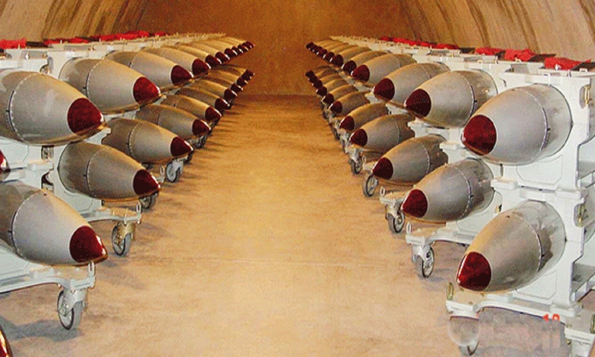 Τουρκία: Φυγάδεψαν 30 πυρηνικές βόμβες από το Ιντσιρλίκ οι Αμερικάνοι σύμφωνα με δήλωση της Αμερικανικής Ομοσπονδίας Επιστημόνων.