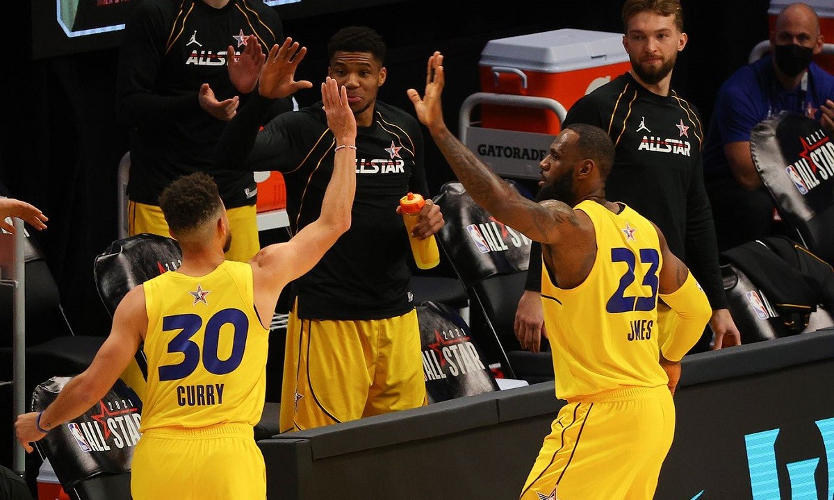 NBA All Star Game: Αποθέωσε τον Στεφ Κάρι ο Λεμπρόν Τζέιμς (pic)