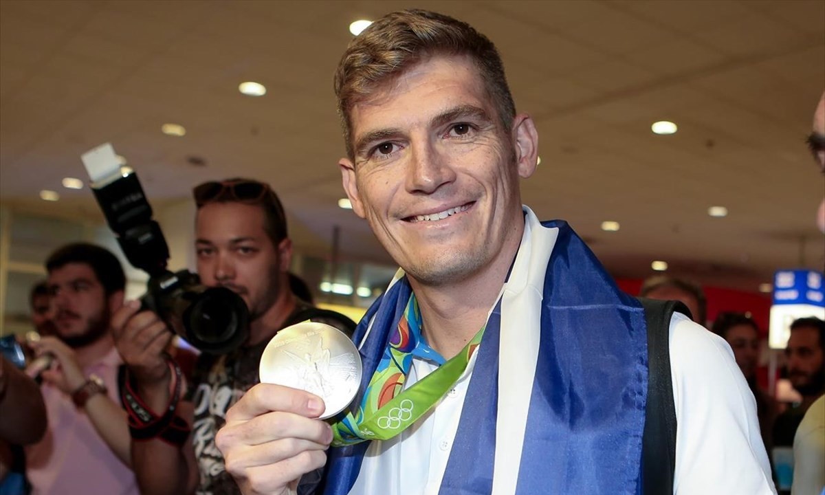 Σπύρος Γιαννιώτης: Οι πρωταθλητές της κολύμβησης στηρίζουν την υποψηφιότητά του