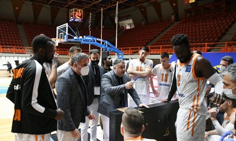 Γιατράς: «Είμαστε ευχαριστημένοι που είμαστε υγιείς»