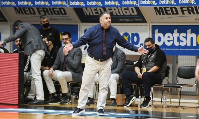 Γιατράς: «Το πρόβλημα είναι πνευματικό και όχι μπασκετικό»