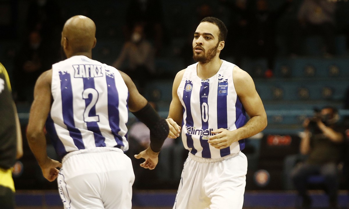 Ο Ηρακλής υποδέχεται στο Ιβανώφειο το Μεσολόγγι για τη 17η αγωνιστική της Basket League σε ένα μεγάλο ντέρμπι παραμονής.