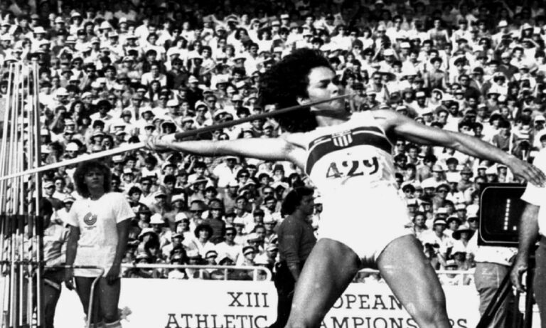 Σοφία Σακοράφα: Η πρωταθλήτρια με τα 17 πανελλήνια ρεκόρ και το εξωπραγματικό παγκόσμιο