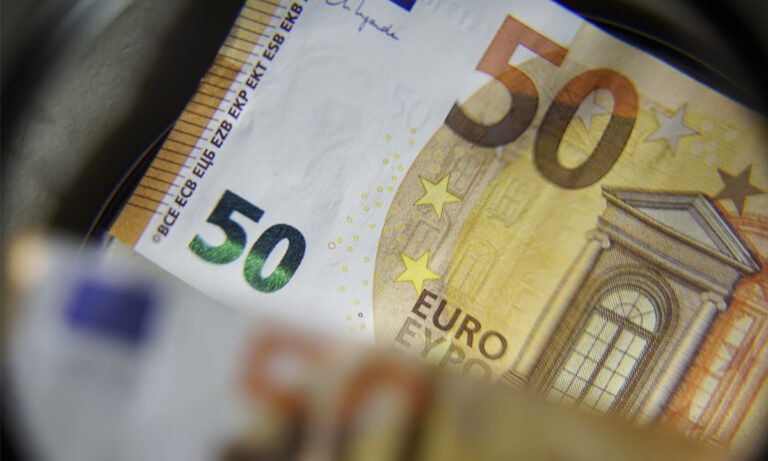 Επίδομα 534 ευρώ: Τι γίνεται με την αναστολή σύμβασης σε επιχειρήσεις που θα ανοίξουν