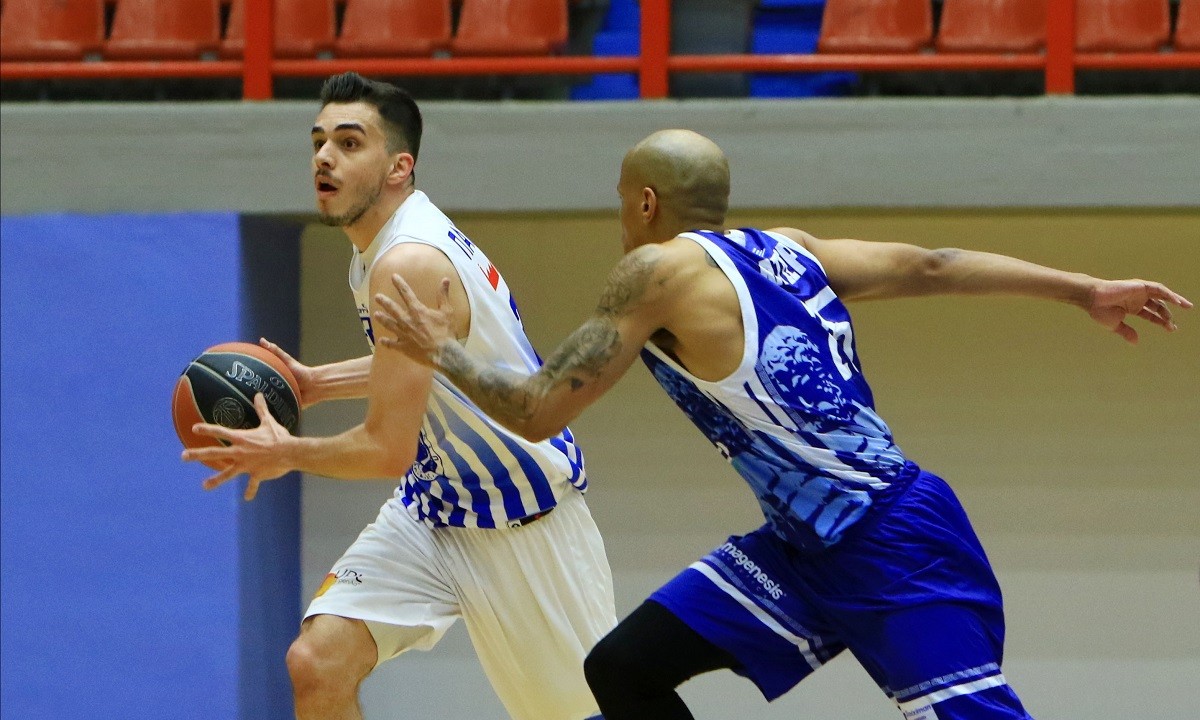 Το τρίποντο του Κωνσταντίνου Παπαδάκη 46’’ πριν το τέλος ολοκλήρωσε την ανατροπή για τη Λάρισα που μετά τη νίκη της επί του Ηρακλή (80-76)  εξασφάλισε την παραμονή της στην Basket League.