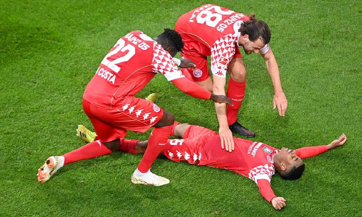 Κολωνία – Μάιντς 2-3: Διπλό… παραμονής στο φινάλε (vid)