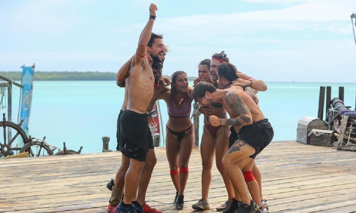 Survivor 13/4: Ο Τριαντάφυλλος έκανε Σάκη και Μαριαλένα να νιώσουν άβολα