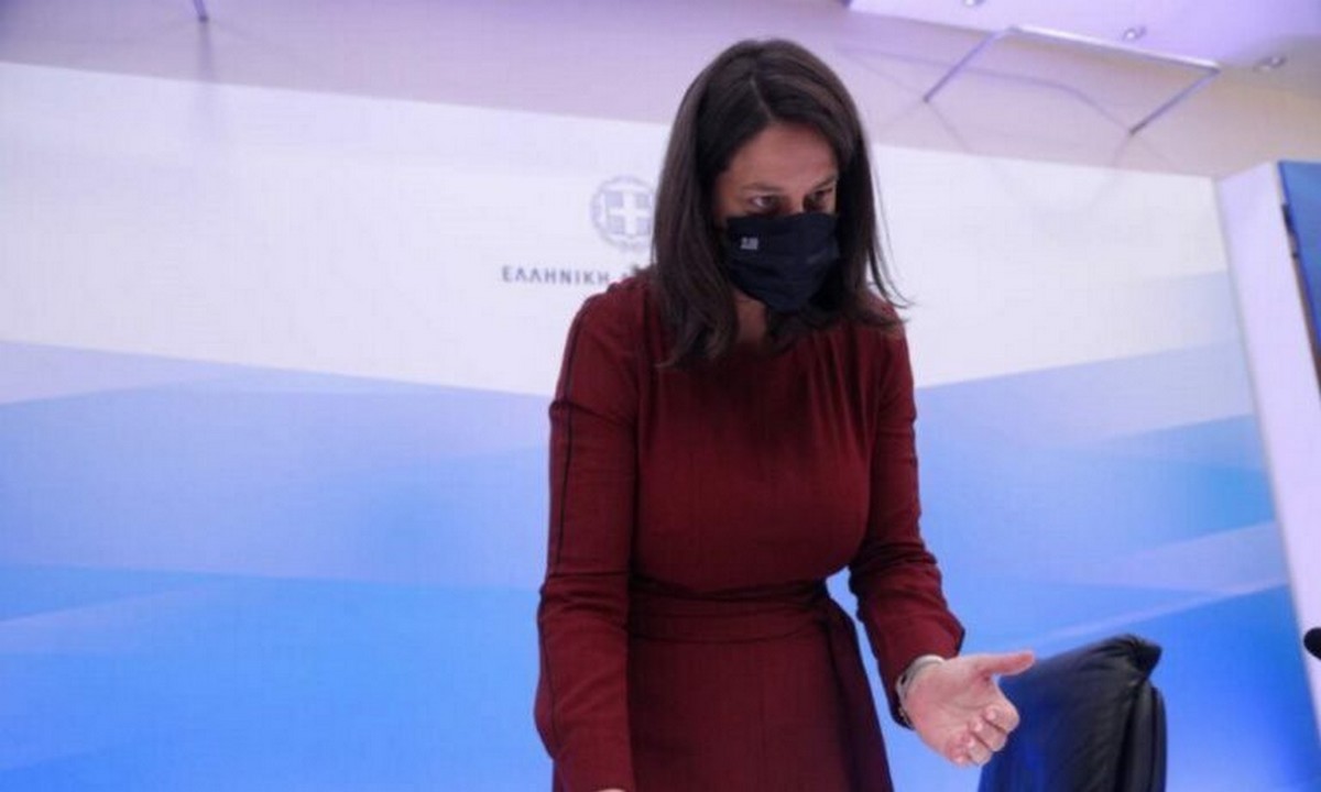 Σχολεία: Αποφασίζει η επιτροπή – Άνοιγμα στις 12 Απριλίου η πρόταση Κεραμέως