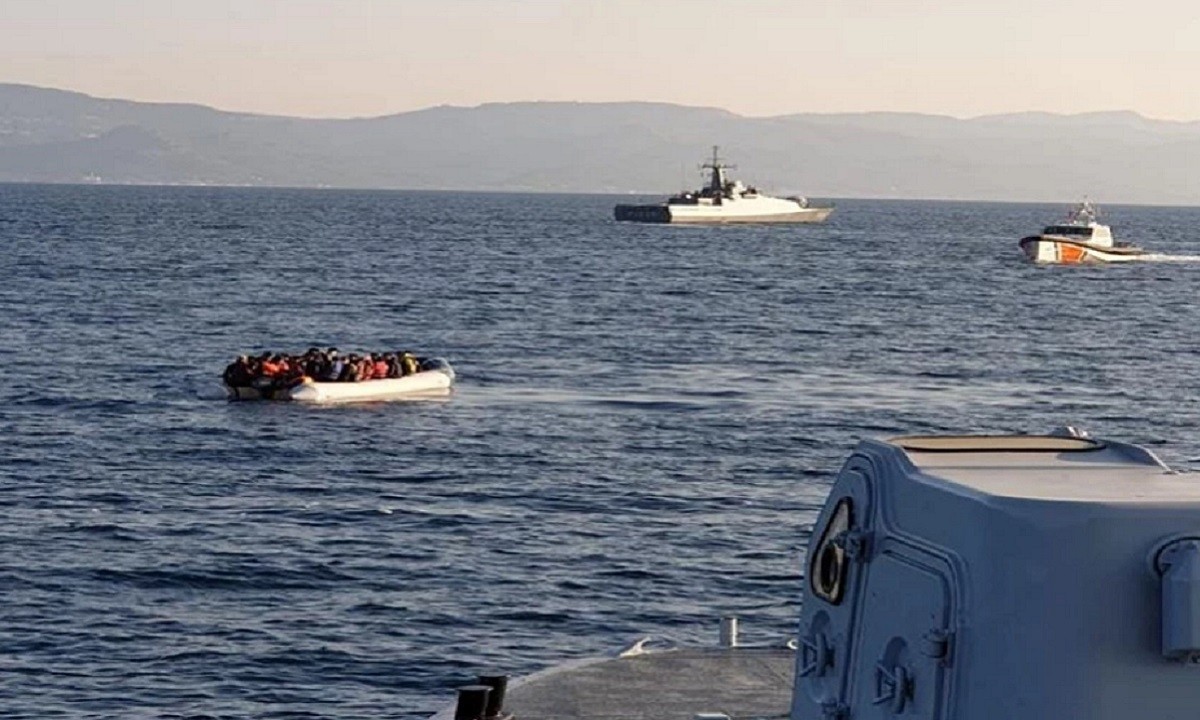 Λέσβος: Τουρκική ακταιωρός παρενόχλησε σκάφος του Λιμενικού στα ελληνικά χωρικά ύδατα! (vid+pics)