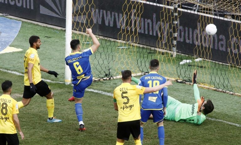 Άρης-Αστέρας Τρίπολης: Το ακυρωθέν γκολ των Αρκάδων και οι ευκαιρίες των Φερνάντεθ, Γκάμα (vid)