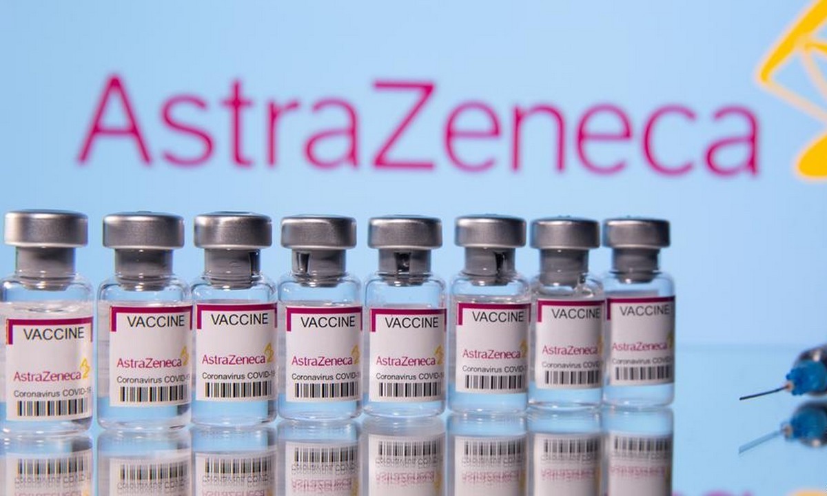 Εμβόλιο AstraZeneca: Είναι πολλά τα λεφτά, ζαλίζουν τα κέρδη από τα εμβόλια