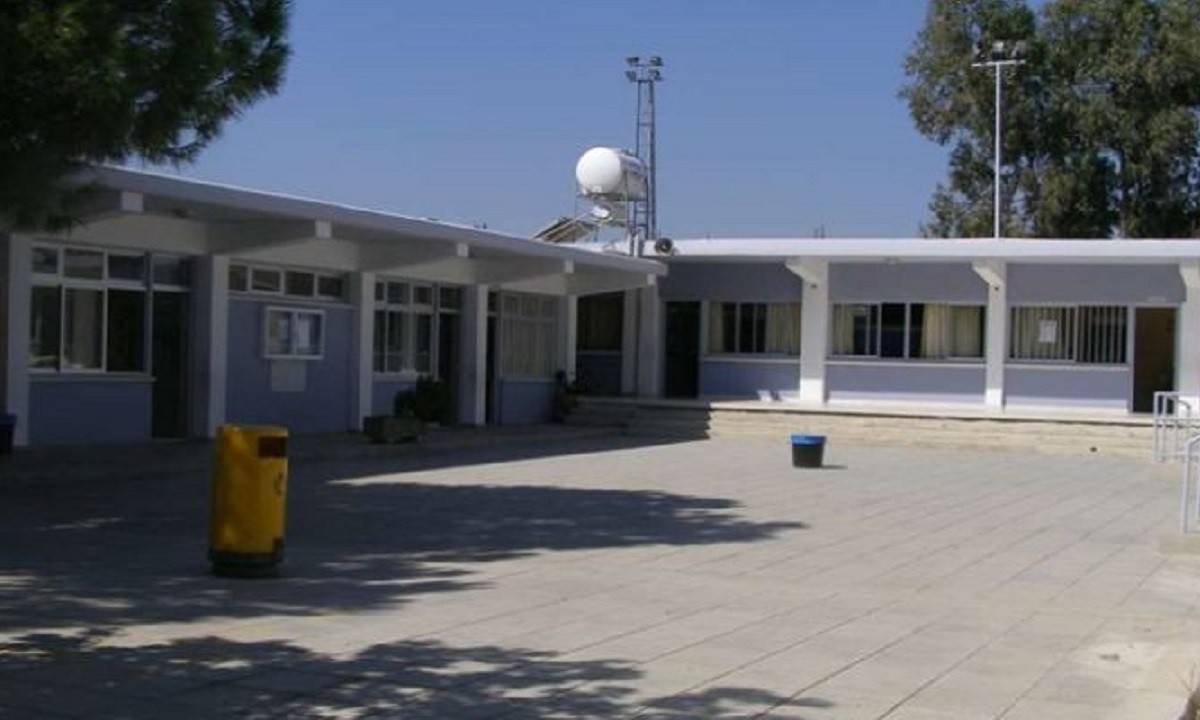 Κύπρος: Άγνωστοι έκαψαν ελληνική σημαία σε Δημοτικό Σχολείο Ελληνοκύπριων