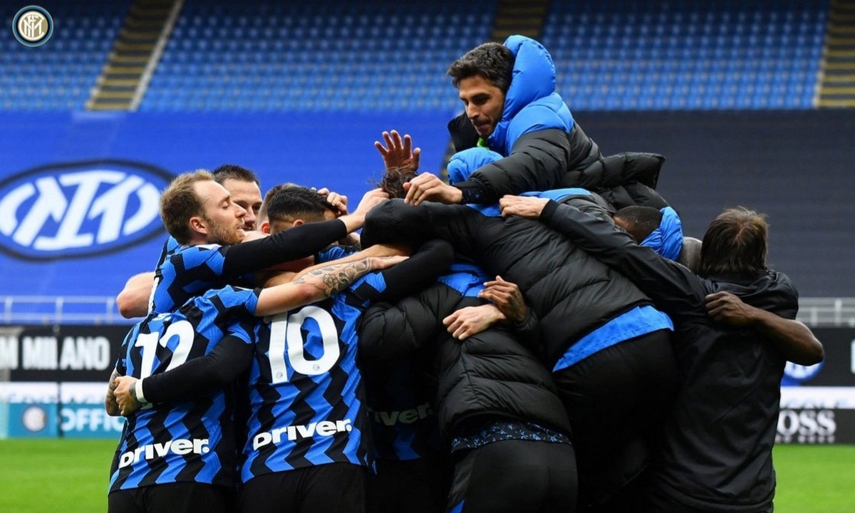 Ίντερ: Ενδέκατη διαδοχική νίκη στη Serie A πανηγύρισε η ομάδα του Αντόνιο Κόντε, εν προκειμένω με 1-0 επί της Κάλιαρι.