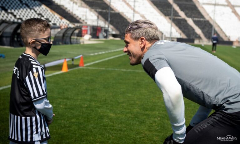 ΠΑΟΚ: Η ευχή του μικρού Χρήστου έγινε πραγματικότητα στην Τούμπα (vid)